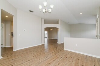 1406 Storington Ave in Brandon, FL - Building Photo - Building Photo