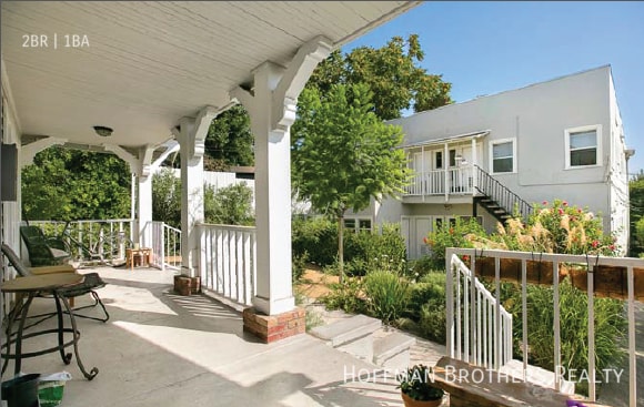 property at 404 1/2 N Ave 54