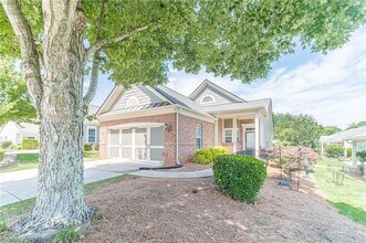 6260 Brookside Ln in Hoschton, GA - Building Photo - Building Photo