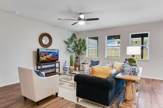 3305 Beryl Woods Ln in Austin, TX - Building Photo - Building Photo