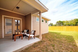 747 Gristmill Dr in New Braunfels, TX - Building Photo - Building Photo