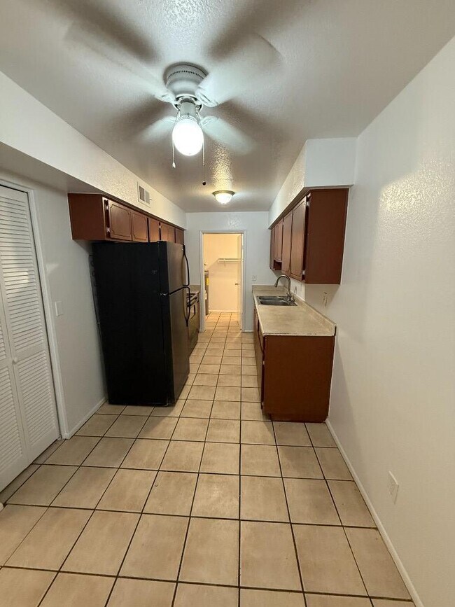61 W Inglewood St in Mesa, AZ - Building Photo - Building Photo