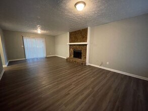 8614 Cedar Creek Ridge in Riverdale, GA - Building Photo - Building Photo