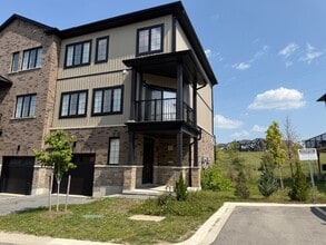2610 Kettering Pl in London, ON - Building Photo - Building Photo