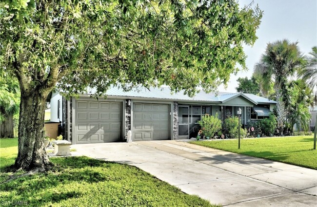 property at 1313 Barnsdale St