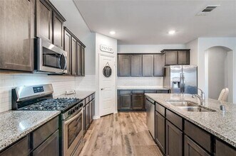 633 Jamestown Ln in Royse City, TX - Building Photo - Building Photo