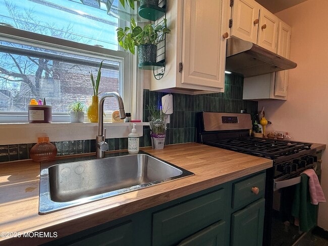 410 Fifth Ave, Unit 2R in Asbury Park, NJ - Building Photo - Building Photo