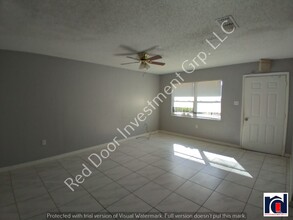 3831 NE 41st St in Ocala, FL - Building Photo - Building Photo