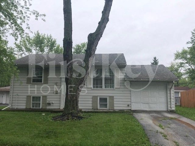 property at 422 E Tulip Dr