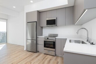 Federal Apartments in Los Angeles, CA - Building Photo - Building Photo