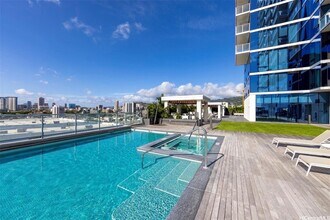 629 Ke’eaumoku St in Honolulu, HI - Foto de edificio - Building Photo