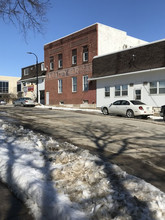 317-331 S Delaware Ave in Mason City, IA - Building Photo - Primary Photo