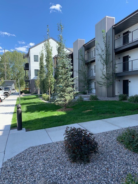 property at 3234 N 27th Ave