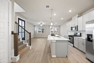 4115 Glowing Hearth Dr in Houston, TX - Building Photo - Building Photo