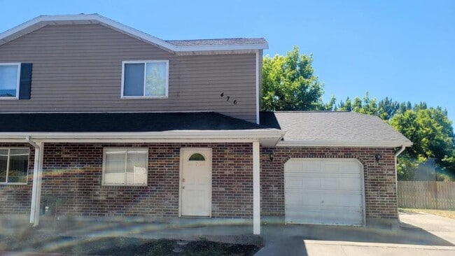 property at 476 W 365 S