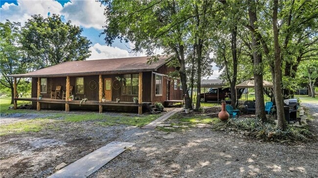 15367 Co Rd 825 in Blue Ridge, TX - Building Photo - Building Photo