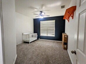 21012 Penny Royal Dr in Pflugerville, TX - Building Photo - Building Photo