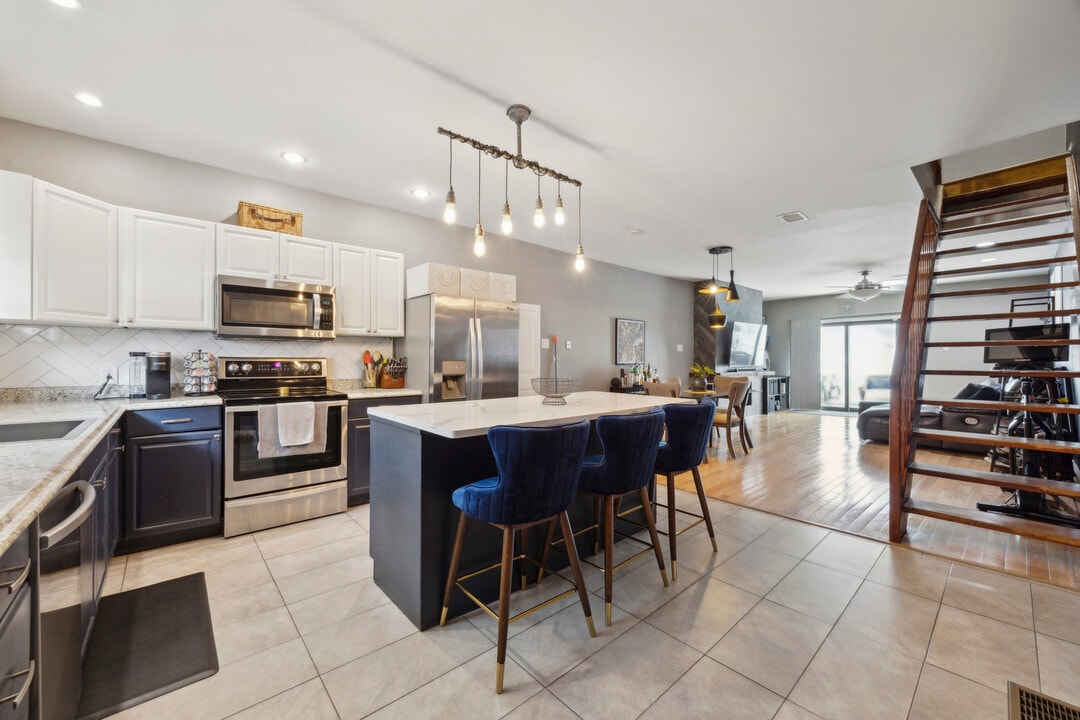 813 N 15th St in Philadelphia, PA - Foto de edificio