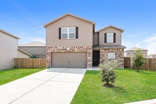 105 Pettigrew Ct in Jarrell, TX - Building Photo