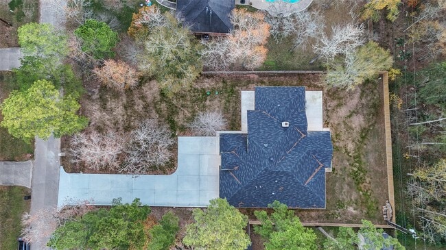 property at 2438 Carriage Lamp Ln