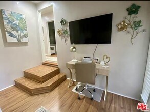 5944 Irvine Ave in Los Angeles, CA - Building Photo - Building Photo