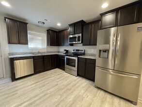 201 Socket St in Raleigh, NC - Building Photo - Building Photo