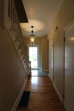 16 Holden St in Malden, MA - Foto de edificio - Building Photo
