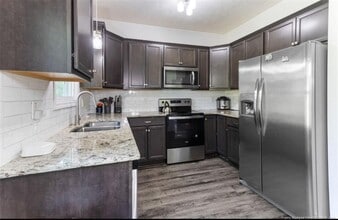 349 Abbottswood Dr in Fayetteville, NC - Building Photo - Building Photo