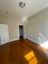 1161 Commonwealth Ave, Unit 1 in Boston, MA - Building Photo - Building Photo