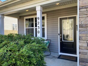 9230 Marlow Ave in Norfolk, VA - Building Photo - Building Photo