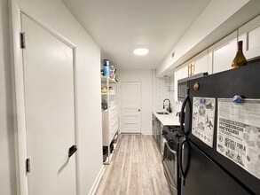 5737 Hobart St in Pittsburgh, PA - Building Photo - Building Photo