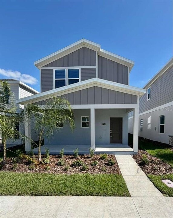 5996 Zen Wy in Clermont, FL - Building Photo