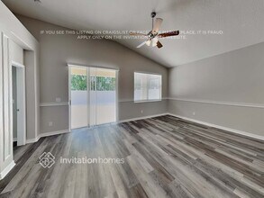 5109 Clover Mist Dr in Apollo Beach, FL - Building Photo - Building Photo