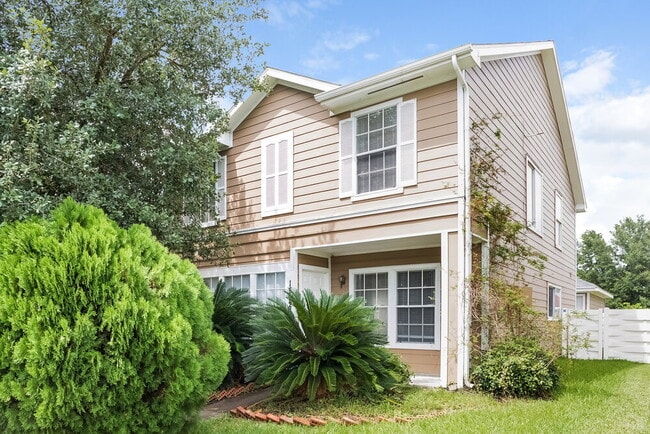 property at 15923 S Alley Ct