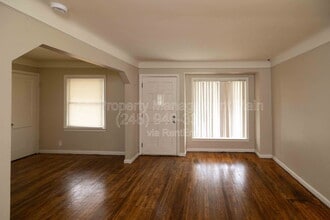 20772 Dexter Blvd in Warren, MI - Building Photo - Building Photo