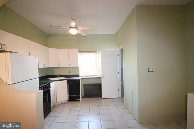 property at 1309 S Warnock St