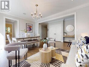 116 Pinegrove Ave in Toronto, ON - Building Photo - Building Photo