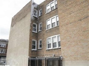 212-214 E 71st St in Chicago, IL - Building Photo - Building Photo