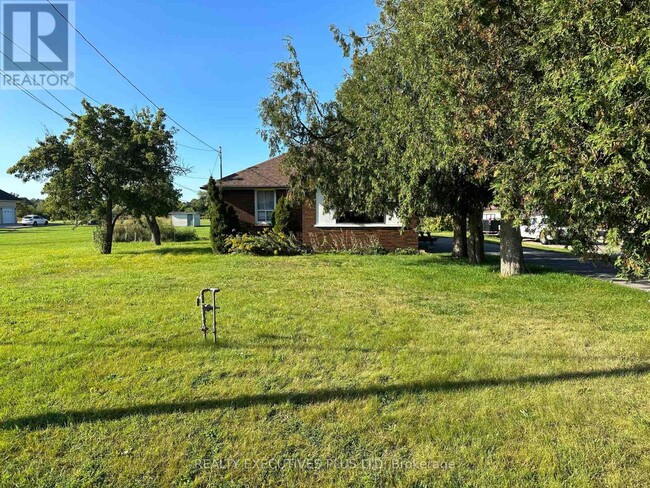 property at 8948 Heritage Rd