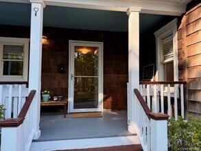 25 Sheep Pasture Rd in Port Jefferson, NY - Building Photo - Building Photo