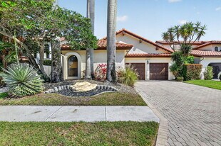 22519 Esplanada Cir in Boca Raton, FL - Building Photo