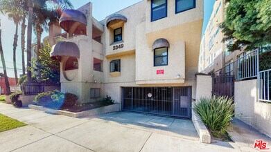 2349 S Bentley Ave-Unit -1 in Los Angeles, CA - Building Photo - Building Photo