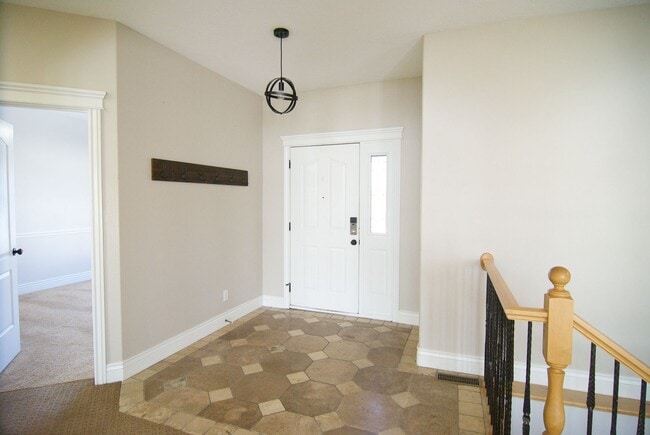 668 Eaglewood Dr in Rexburg, ID - Building Photo - Building Photo