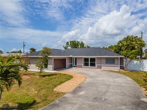 227 SE 45th Terrace in Cape Coral, FL - Building Photo - Building Photo