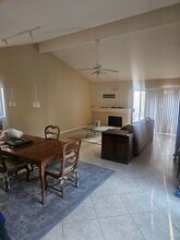 2010 E Wellington Ave in Santa Ana, CA - Building Photo - Building Photo