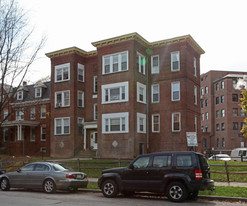 301 E University Pky Apartments