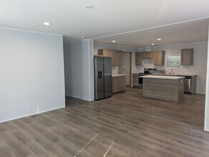 1118 Old Tar Landing Rd in Jacksonville, NC - Building Photo - Building Photo