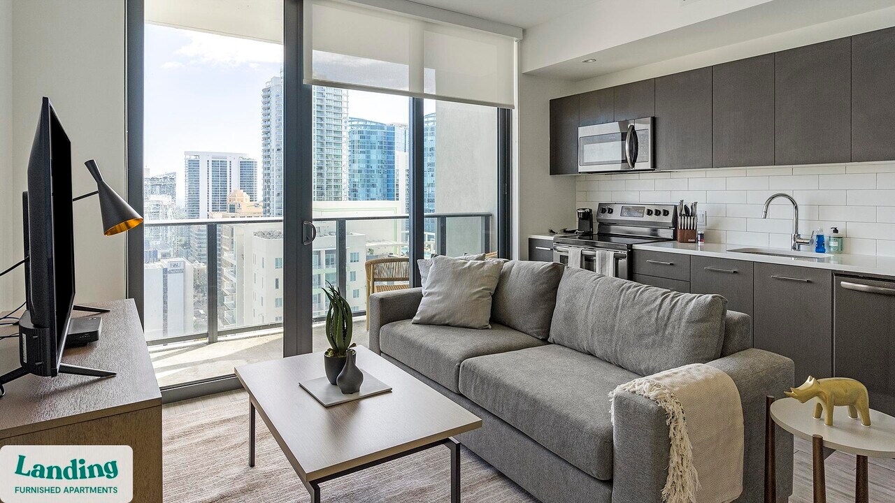 301 SW 1st Ave in Fort Lauderdale, FL - Foto de edificio