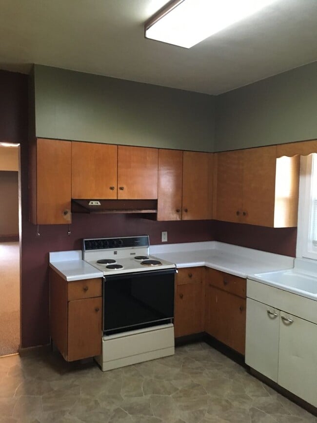 property at 800 Main St