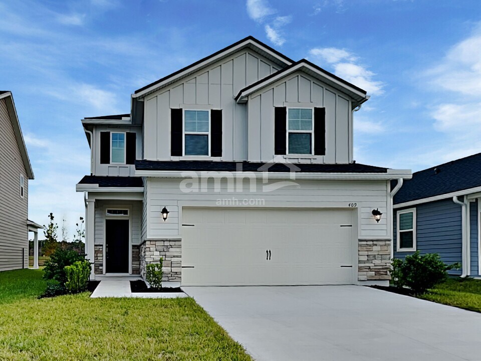 409 Onate Cir in St. Augustine, FL - Building Photo